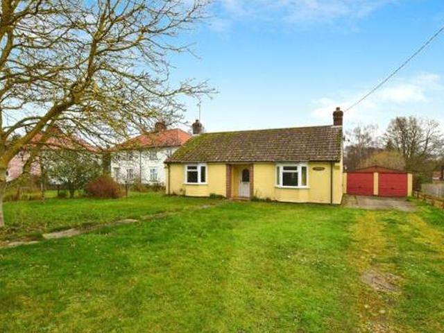 House for sale in Chelmondiston, Suffolk