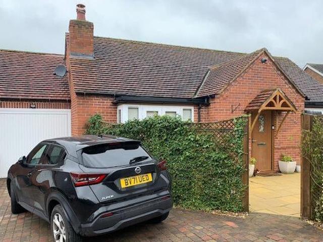 House for sale in Egginton, East Midlands
