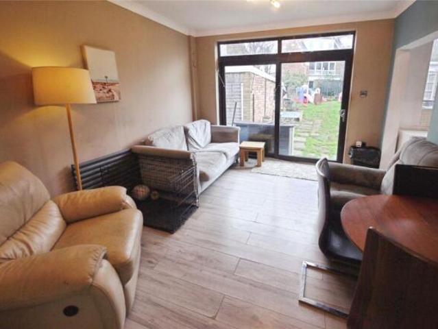 Bungalow for sale in Navestock Side