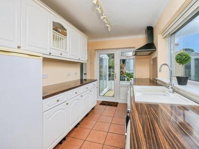 Bungalow for sale in Mount Wise