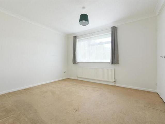 Bungalow for sale in Midway, Kent