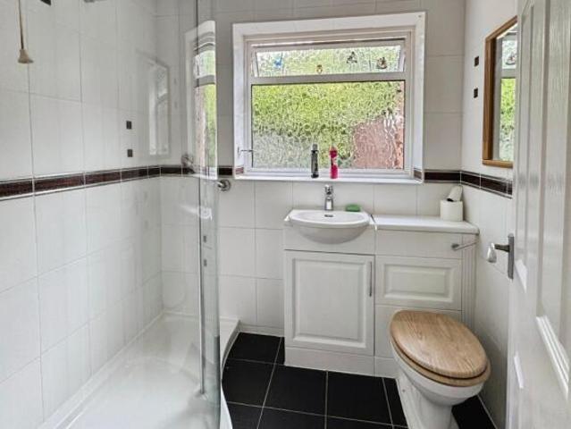 Bungalow for sale in Ash, Kent