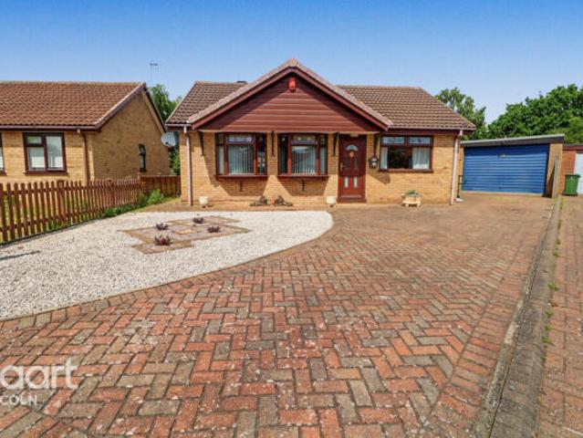 Bungalow for sale in Birchwood, Brayford