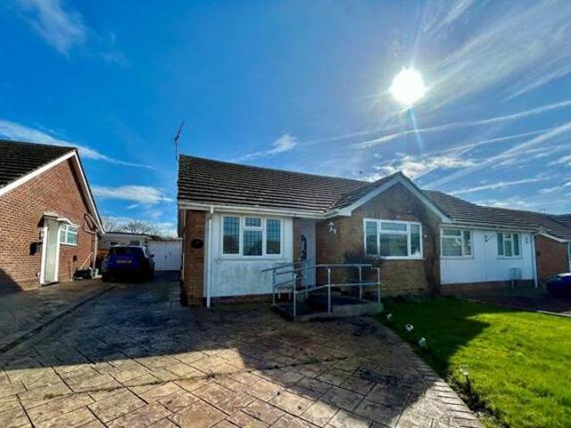 House for sale in Frinton and Walton, Dale Hill