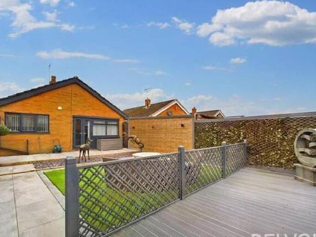 House for sale in Stone, Baswich