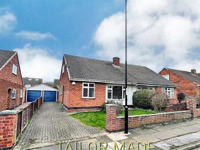 House for sale in Tollbar End, West Midlands