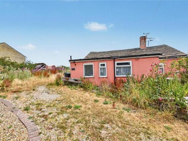 Bungalow for sale in West Yorkshire