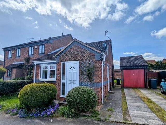 House for sale in Camp Hill, Warwickshire
