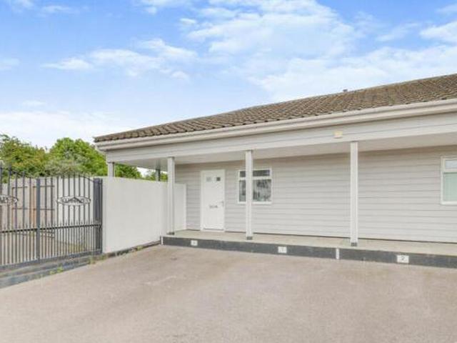 House for sale in Wickford, Essex