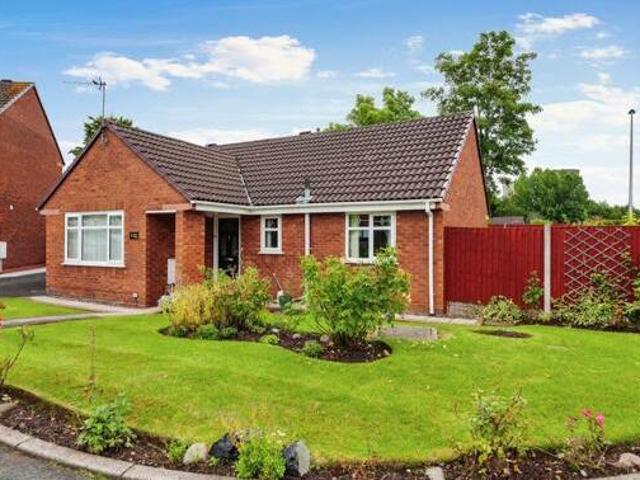 House for sale in Widnes
