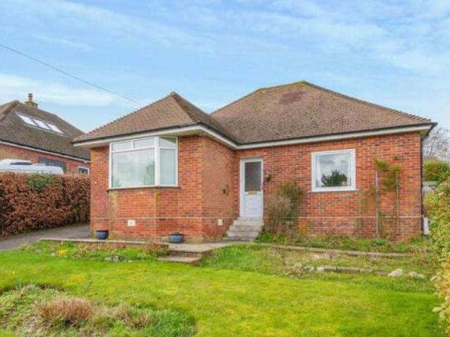 House for sale in Sleepers' Hill, Hampshire