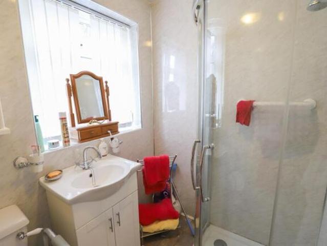 Bungalow for sale in Hala, Bare
