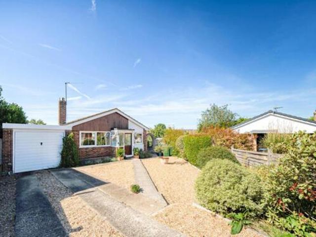 House for sale in Sheerwater, Woking