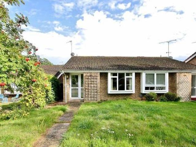 House for sale in Hook Heath, Woking