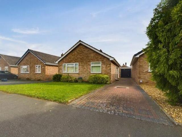 House for sale in Lower Wick, Worcestershire