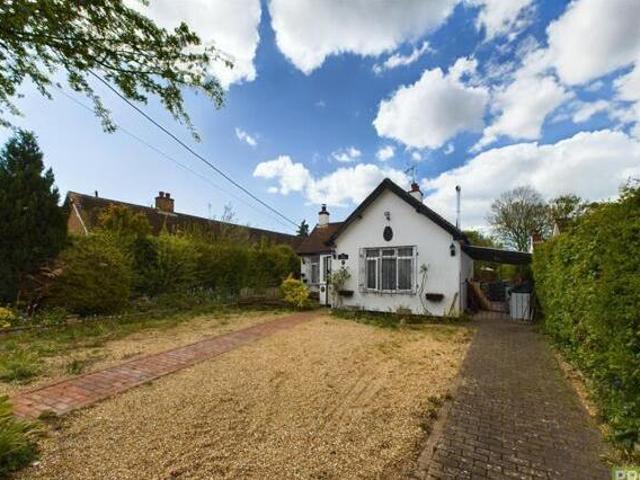 House for sale in Moulsham Green, Hart