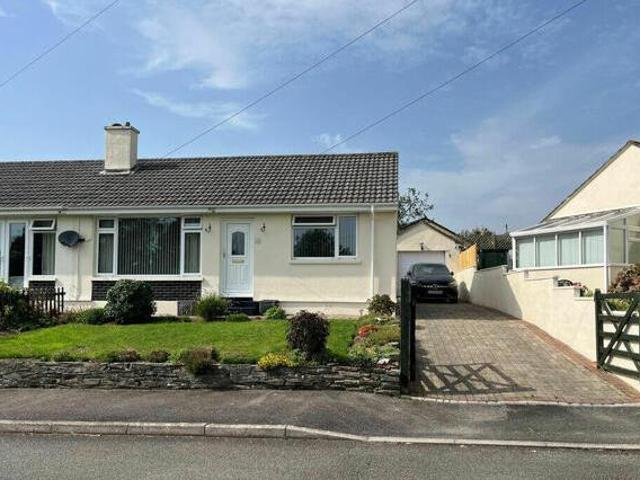 House for sale in Weir Quay, Devon