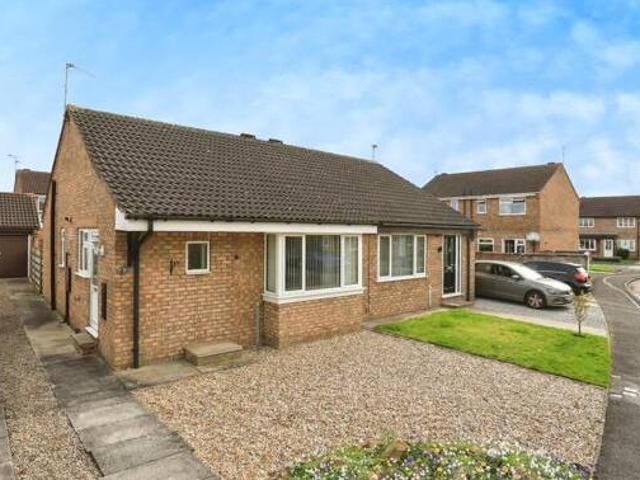House for sale in High Field, York