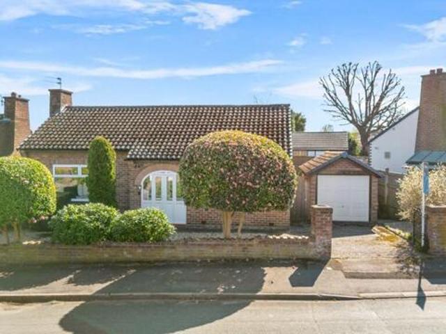 Bungalow for sale in Grappenhall, Warrington