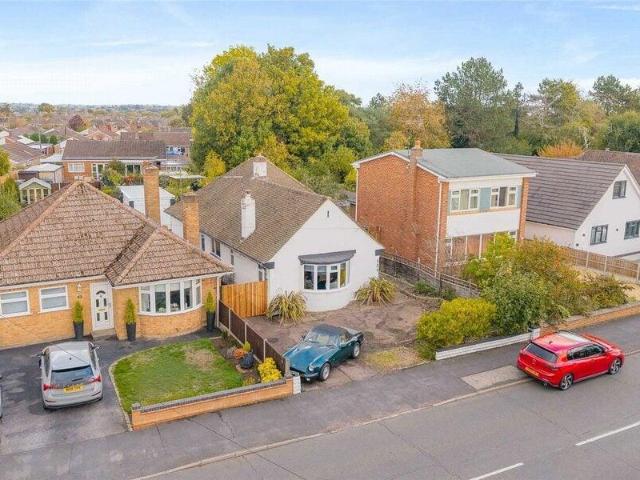 Bungalow for sale in Royal Leamington Spa, Warwick