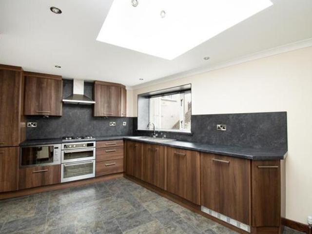 Bungalow for sale in Montrose, Glens