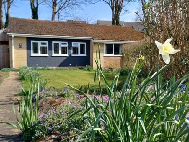 Bungalow for sale in Hook Norton, Evershot