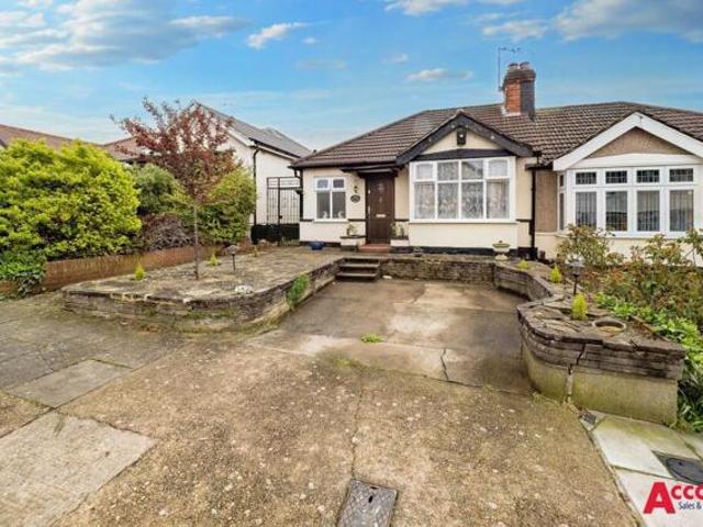 Bungalow for sale in Romford, Havering
