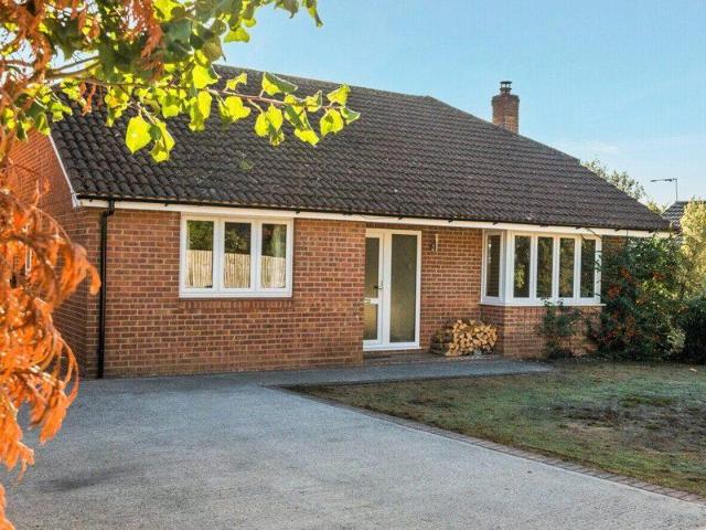 Bungalow for sale in Romsey, Test Valley