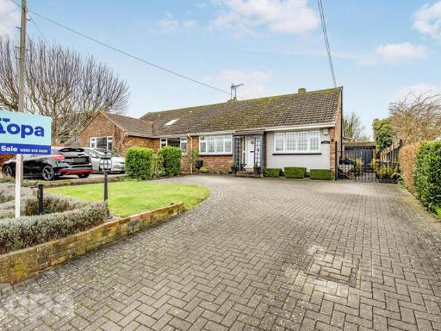 Bungalow for sale in Monks Orchard, Kent