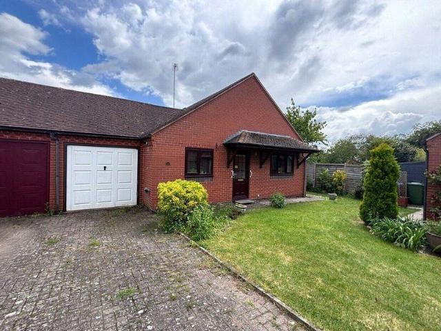 Bungalow for sale in Stratford-upon-Avon, Stratford-on-Avon