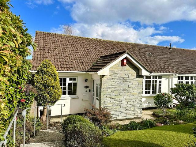 Bungalow for rent in Falmouth, Cornwall