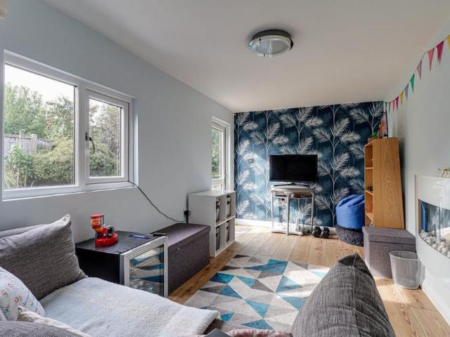 House for rent in St Albans, Five Acres