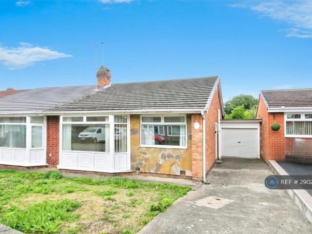 Bungalow for rent in North Lodge, Durham