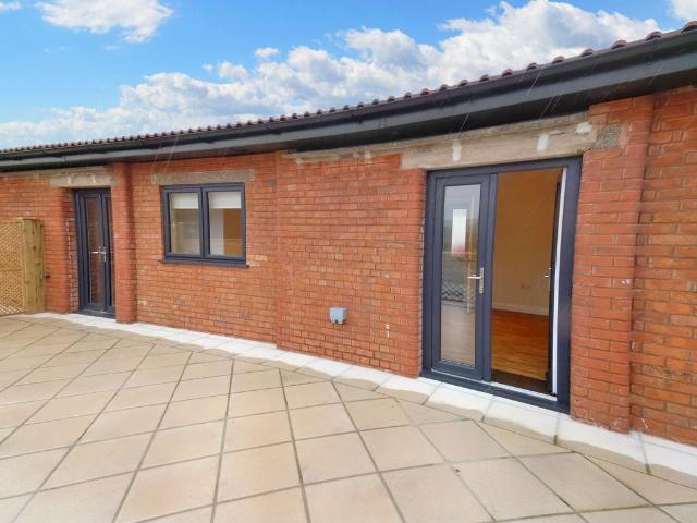Bungalow for rent in Meare Green, Isle Of Man