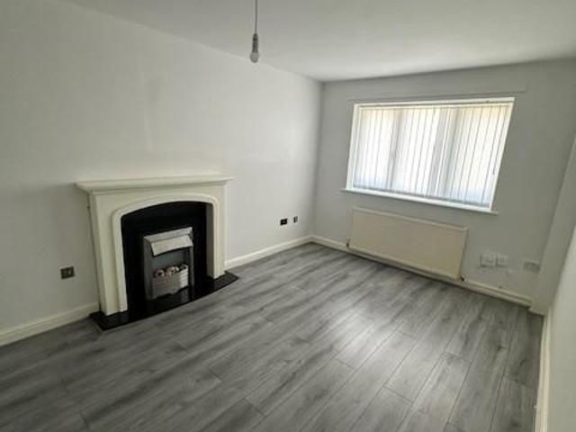 House for rent in Orrell Park, Calderstones