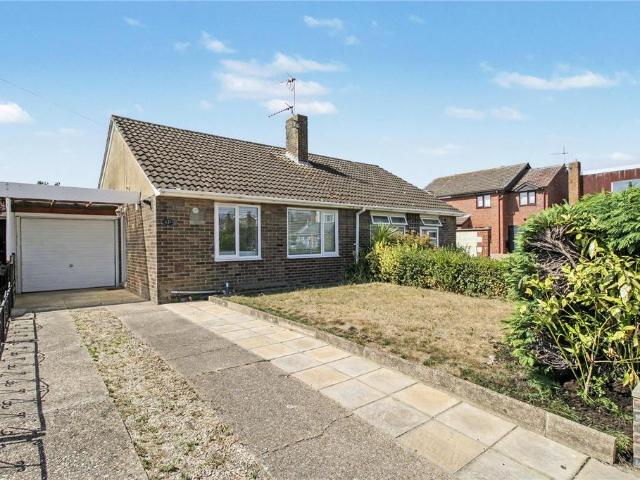 Bungalow for rent in Crostwick, Norfolk