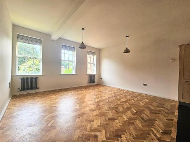 House for rent in Freezeland, Bilston