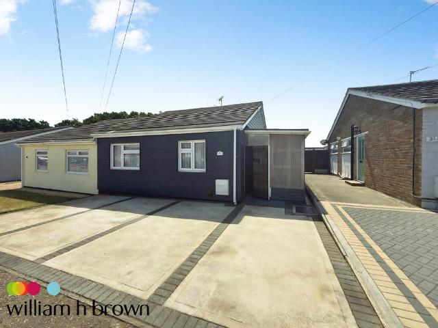 Bungalow for rent in Dale Hill, Essex