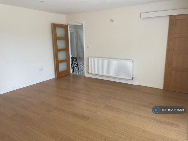 House for rent in Bedford