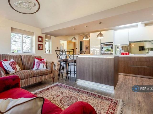House for rent in Tabley Superior