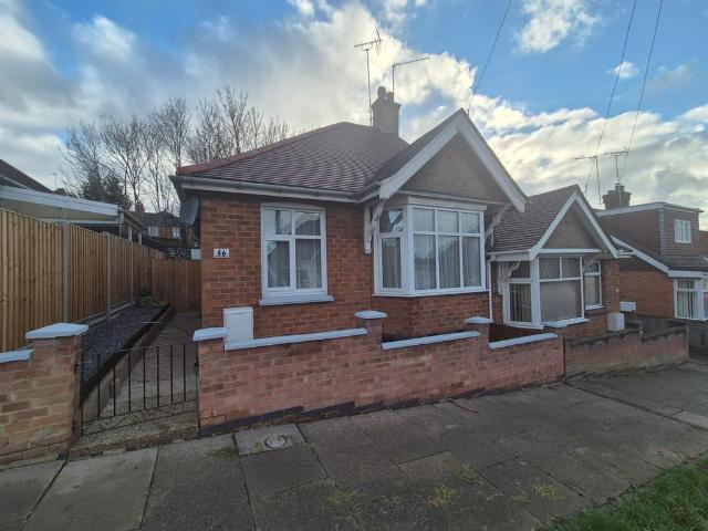 Bungalow for rent in St David's, Kingsthorpe