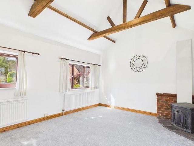 House for rent in Cryers Hill, Buckinghamshire