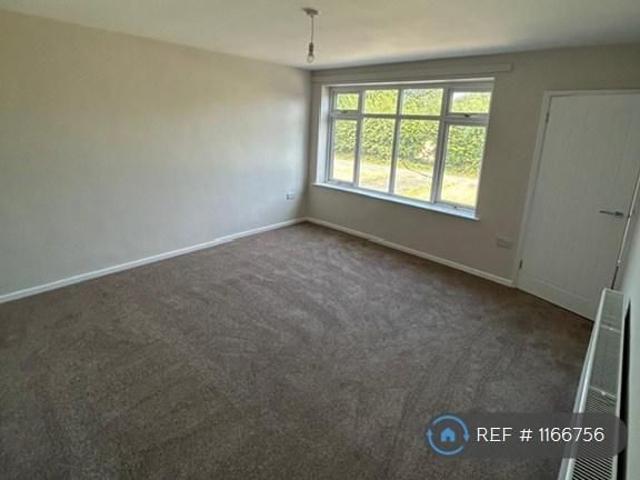 House for rent in Elmfield, Leicestershire