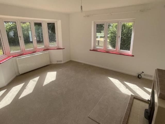 House for rent in Shute, Budlake