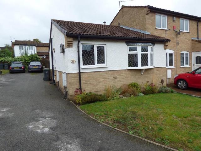 Bungalow for rent in Attenborough, East Midlands