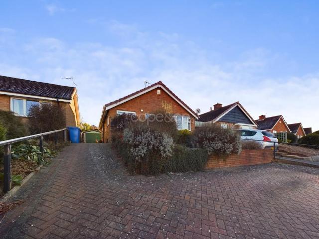 Bungalow for rent in Abbey Park, Allestree