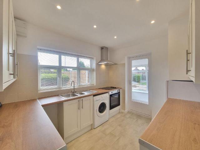 Bungalow for rent in Oadby, Leicestershire