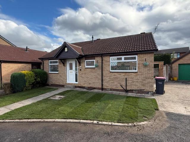 Bungalow for rent in Greasbrough, Rotherham