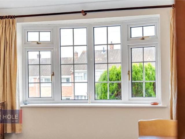 House for rent in Kingswood