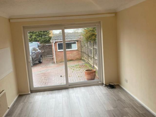 Bungalow for rent in Coventry, Green Lane